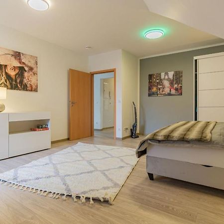 Altstadtapartment, 80 Qm,2 Schlafzimmer,Parkplatz,Netflix Κότμπους Εξωτερικό φωτογραφία